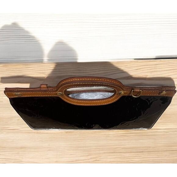 Louis Vuitton SR0029 Vernis Roxbury Drive Shoulder Bag - Picture 5 of 16